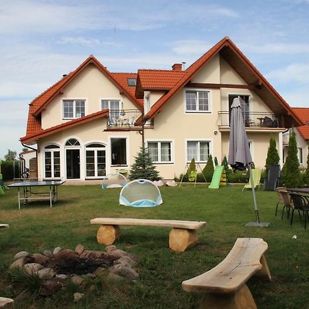 Dworek Leba I Domki Ranczo Itrich Exterior foto